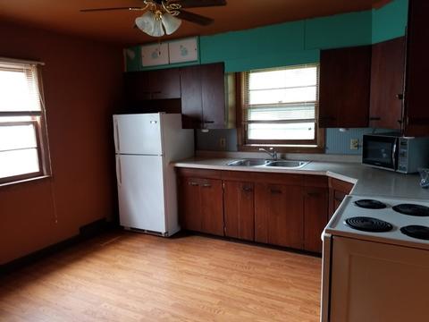 314 Maple St, Prophetstown, IL 61277 photo 2