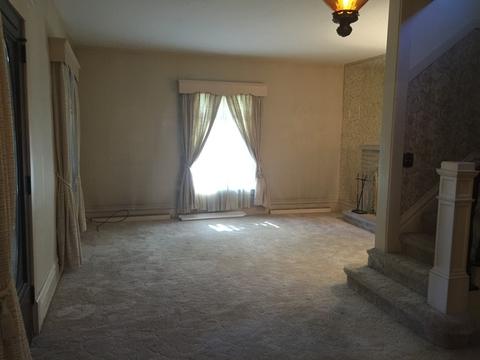 105 S Cherry St, Morrison, IL 61270 photo 4