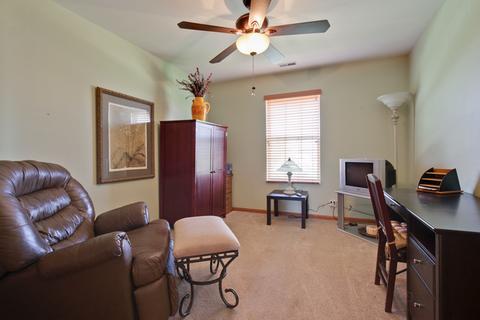 2400 Evergreen Cir, Mchenry, IL 60050 photo 12
