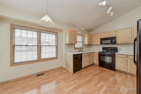 4420 W Riverside Dr, Plainfield, IL 60586 photo 4