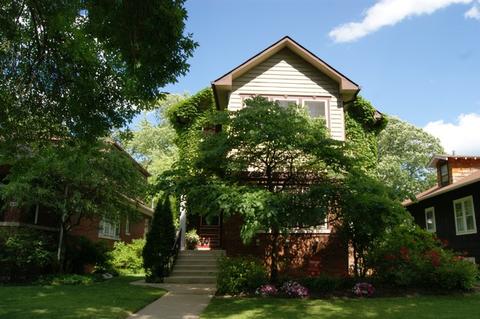 2145 Forestview Rd, Evanston, IL 60201 photo 2