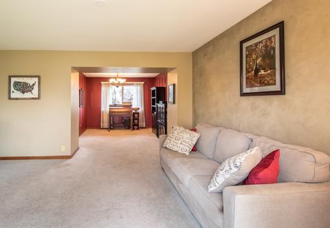 1401 Major Dr, Plainfield, IL 60586 photo 3