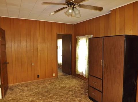 718 E Washington St, Morris, IL 60450 photo 17
