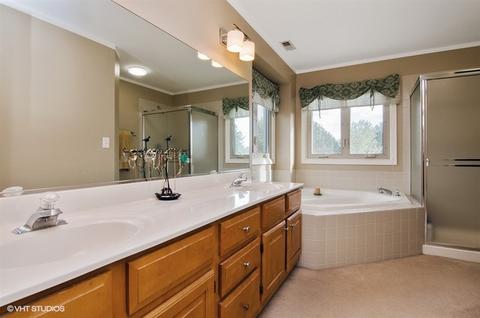 606 Silver Glen Rd, Mchenry, IL 60050 photo 22