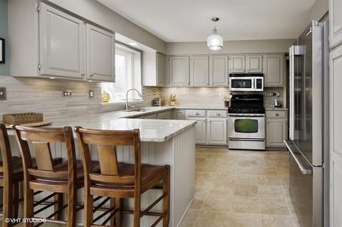 606 Silver Glen Rd, Mchenry, IL 60050 photo 8