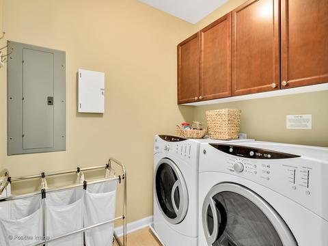 255 E Liberty Dr #401, Wheaton, IL 60187 photo 15