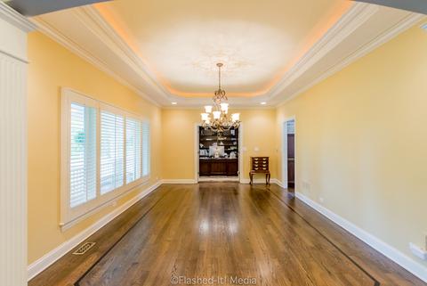 5 N330 Robin Ln, Wayne, IL 60184 photo 9