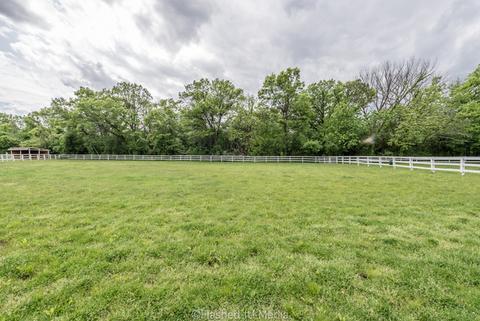 5 N330 Robin Ln, Wayne, IL 60184 photo 46