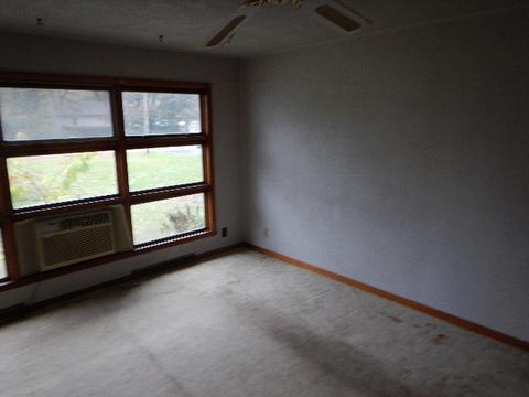 2060 E Old Pine Bluff Rd, Morris, IL 60450 photo 5
