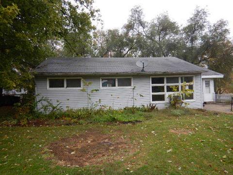 2060 E Old Pine Bluff Rd, Morris, IL 60450 photo 1