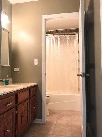 108 Kenneth Cir, Elgin, IL 60120 photo 16