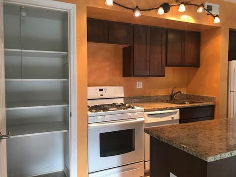108 Kenneth Cir, Elgin, IL 60120 photo 6