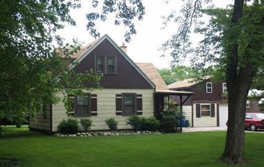 1660 Greenleaf Ave, Des Plaines, IL 60018 photo 1