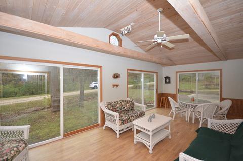 15 Commanche Ct, Putnam, IL 61560 photo 3
