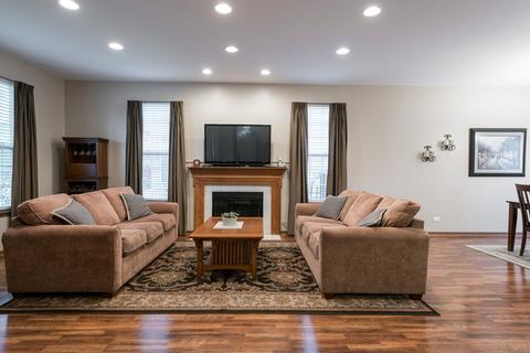 2180 Pointe Blvd, Aurora, IL 60504 photo 5