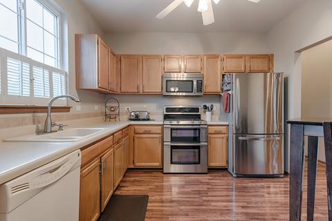 2180 Pointe Blvd, Aurora, IL 60504 photo 10