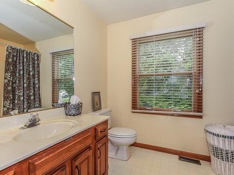 934 Stonehaven Dr, Elgin, IL 60124 photo 21