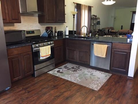1311 Burns Dr, Elgin, IL 60120 photo 5