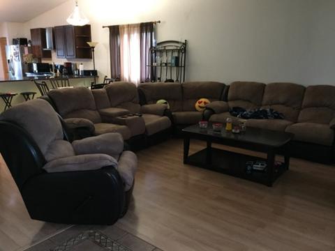 1311 Burns Dr, Elgin, IL 60120 photo 3