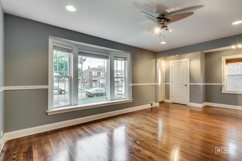 7937 S Artesian Ave, Chicago, IL 60652 photo 4
