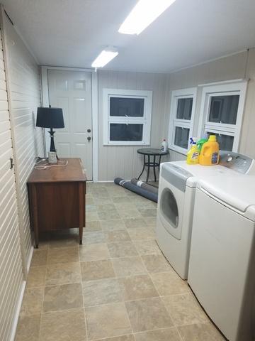 706 E Oak St, Watseka, IL 60970 photo 10