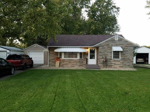 706 E Oak St, Watseka, IL 60970 photo 1