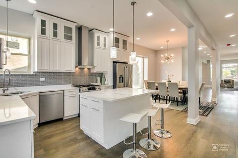 422 E 46th Pl, Chicago, IL 60653 photo 12
