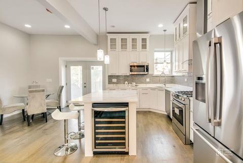 422 E 46th Pl, Chicago, IL 60653 photo 13