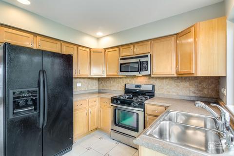 2234 Langdon Pl, Hoffman Estates, IL 60169 photo 9