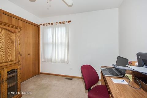 5205 Sunmeadow Dr, Plainfield, IL 60586 photo 10