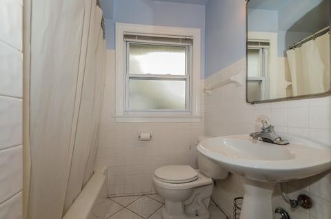 727 Arlington Ave, Des Plaines, IL 60016 photo 14