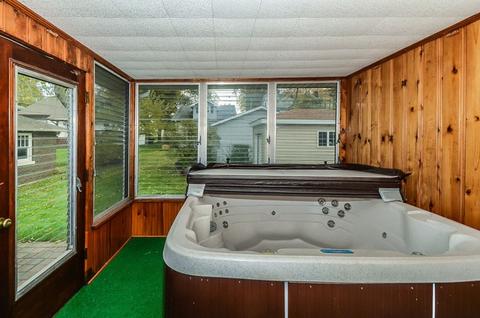 727 Arlington Ave, Des Plaines, IL 60016 photo 20