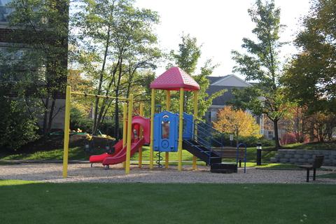 715 Astor Ln #305, Wheeling, IL 60090 photo 15