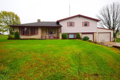 10520 Tabler Rd, Morris, IL 60450 photo 1