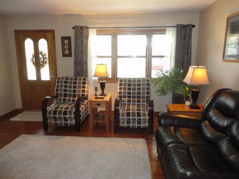 710 Alcoa Ln, Hoffman Estates, IL 60169 photo 3