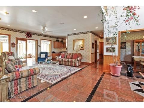36560 N Devon Ct, Wadsworth, IL 60083 photo 2