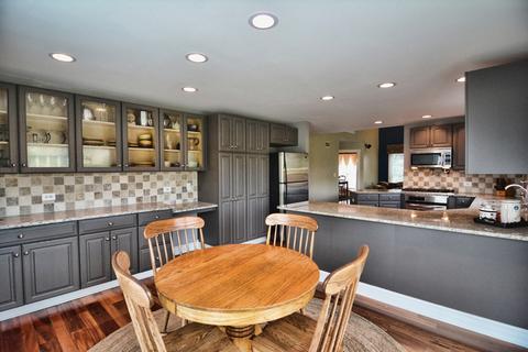 39 W048 Grand Ave, Elgin, IL 60124 photo 11