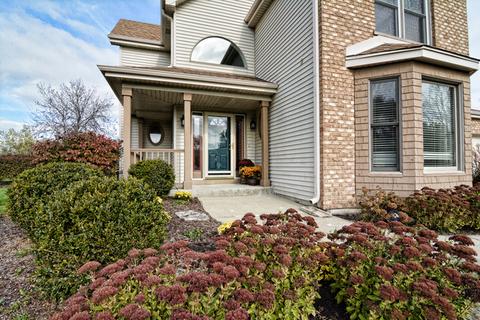39 W048 Grand Ave, Elgin, IL 60124 photo 3