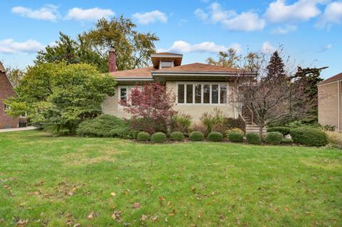 490 Uvedale Rd, Riverside, IL 60546 photo 1