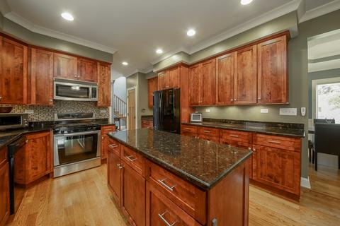 150 E View St, Lombard, IL 60148 photo 7