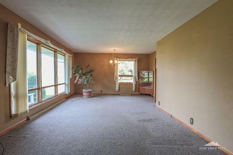 8181 Whitfield Rd, Millbrook, IL 60536 photo 4