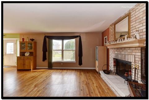 1800 Chestnut Hill Rd, Plainfield, IL 60586 photo 11