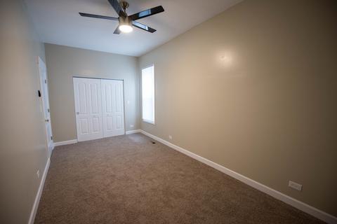 640 E 90th Pl, Chicago, IL 60619 photo 8