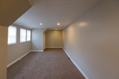 640 E 90th Pl, Chicago, IL 60619 photo 16