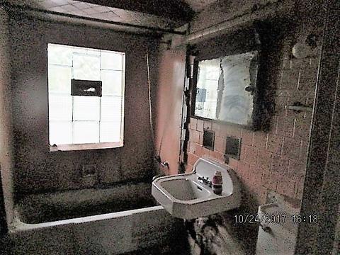 2116 E 96th Pl, Chicago, IL 60617 photo 6