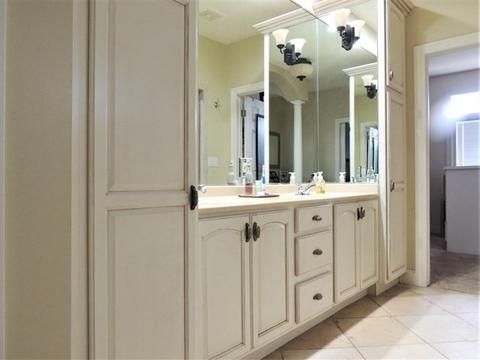 926 Charles Pl, Peru, IL 61354 photo 14