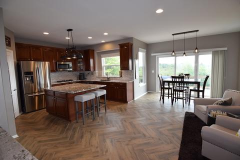 14 Rock River Ct, Algonquin, IL 60102 photo 8