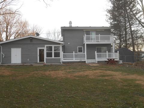 1690 Pine Bluff Rd, Morris, IL 60450 photo 3