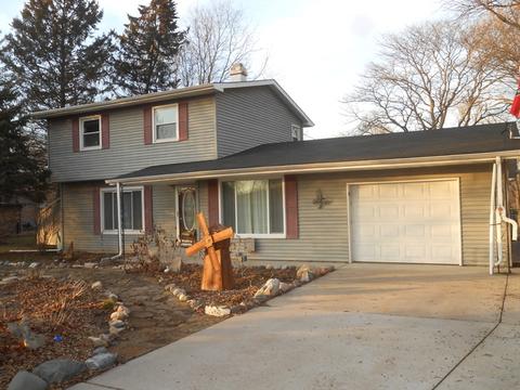 1690 Pine Bluff Rd, Morris, IL 60450 photo 1