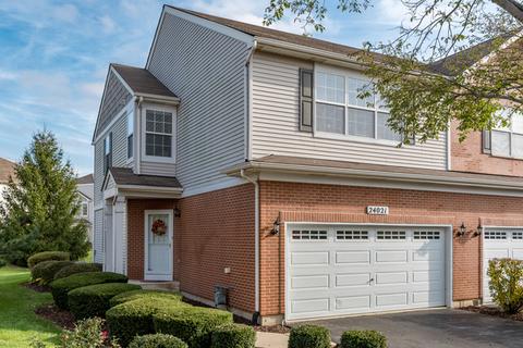 24021 Walnut Cir, Plainfield, IL 60585 photo 1